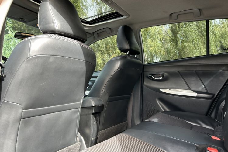 Used Toyota YARiS L 2015 1.5G Automatic Xuan Dong Sunroof Special Edition
