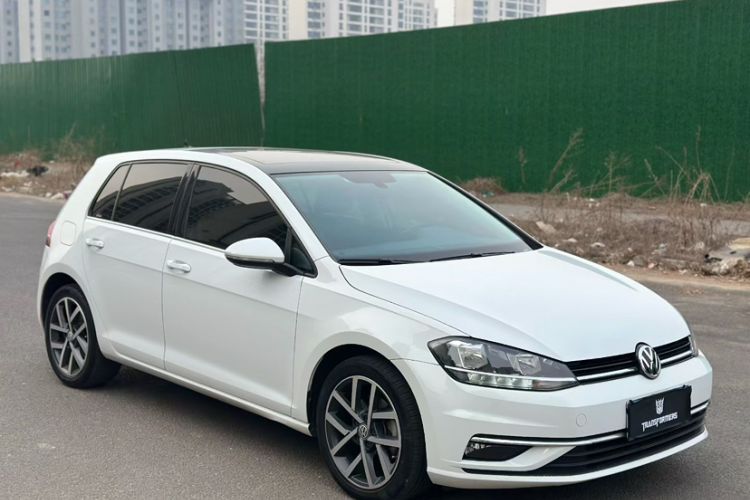 Used Volkswagen Golf 2020 Zhiai Edition 280TSI DSG Luxury Model
