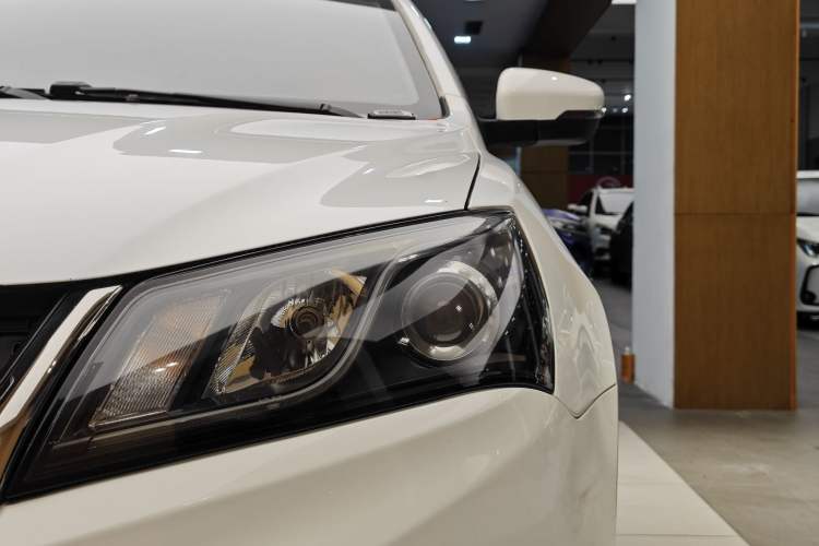 Used Geely Auto Emgrand 2017 Sedan Million Edition 1.5L Manual - Upward Version