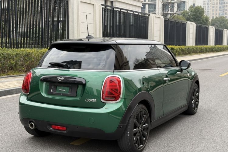 Used  MINI 2021 1.5T COOPER Artist
