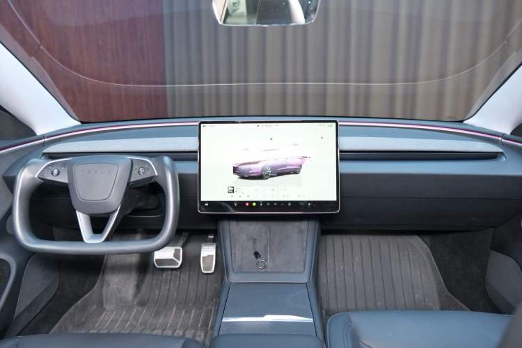 Used Tesla Model 3 2023 Long-Range All-Wheel-Drive Version
