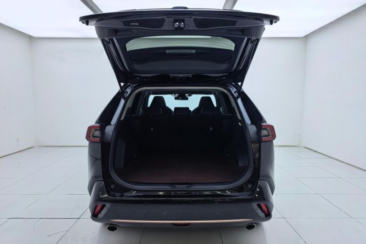 Used Toyota Wildlander 2024 2.0L CVT Two-Wheel Drive Urban Edition
