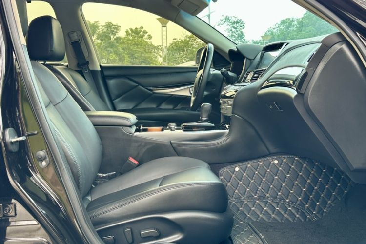 Used Infiniti Q70 2017 Q70L 2.5L Elite Edition
