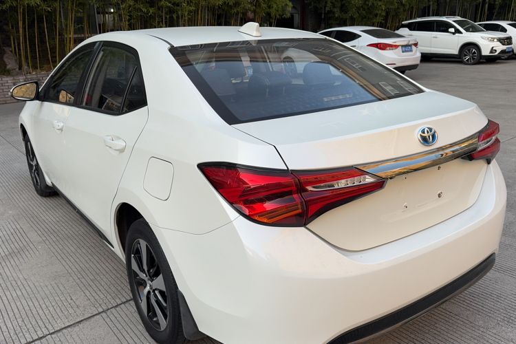 Used Toyota Levin Hybrid E+ 2019 1.8L GS E-CVT Elite Model with Sunroof

