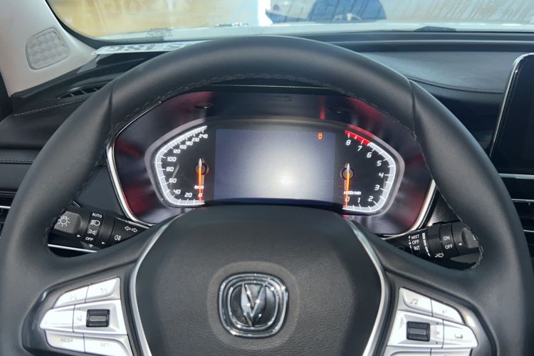 Used Changan CS75 2022 Blue Whale Edition 1.5T DCT Prestige Model
