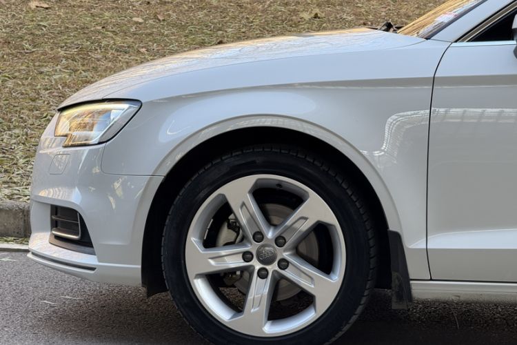 Used Audi A3 2020 Restyled Limousine 35 TFSI Ambition Version China VI
