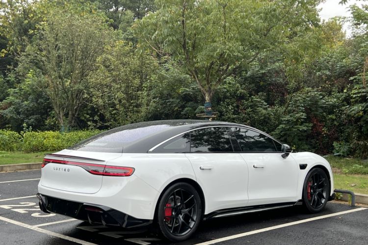 Used Hima Luxeed S7 2024 Max RS
