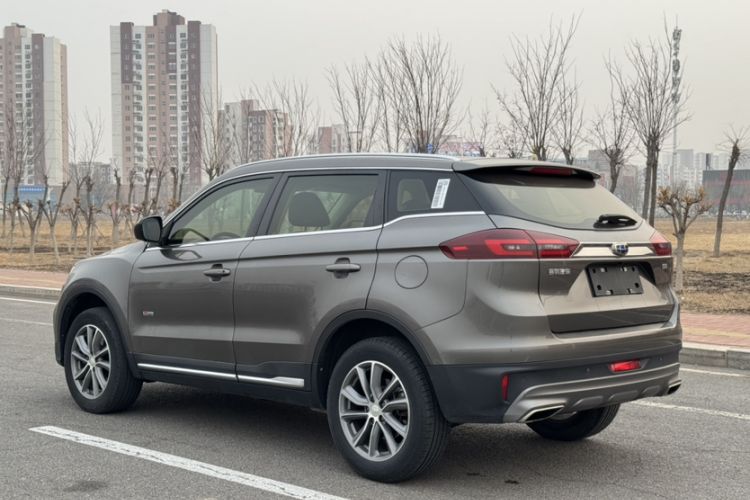 Used Geely Auto Emgrand X7 Sport 2018 Revised Version 1.8TD Automatic Two-Wheel Drive Smart Connectivity 4G-Enabled Edition