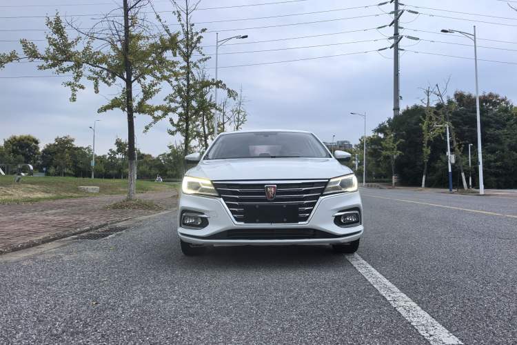 Used Roewe i5 2019 1.5L Automatic 4G Connected Langhao Edition
