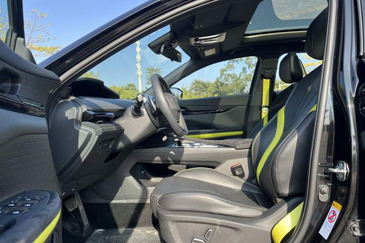 Used Changan UNI-V 2022 1.5T Sport Edition
