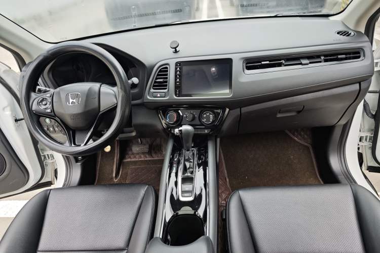 Used Honda Vezel 2020 1.5L CVT Pioneer Edition

