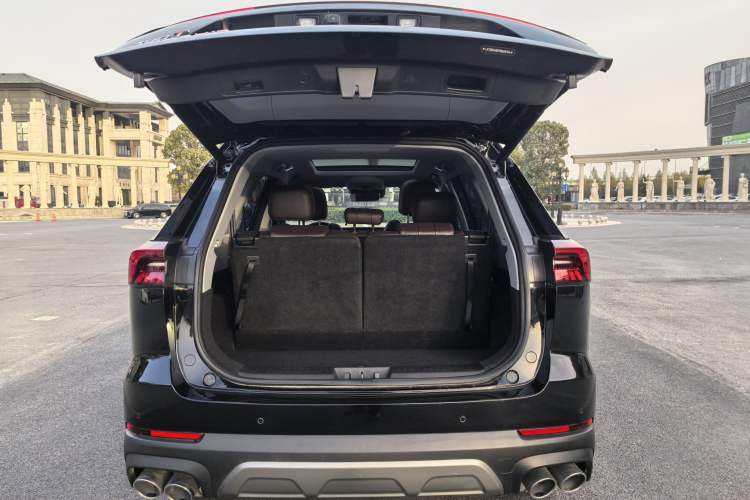 Used Chery Tiggo 8 PRO 2024 Champion Edition 390T Two-Wheel Drive Aoshi Version 7 Seats
