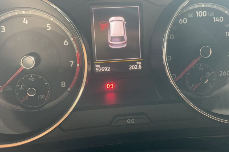 Used Volkswagen Tiguan L 2019 330TSI Automatic Two-Wheel Drive Smart Luxury Version China VI Standard
