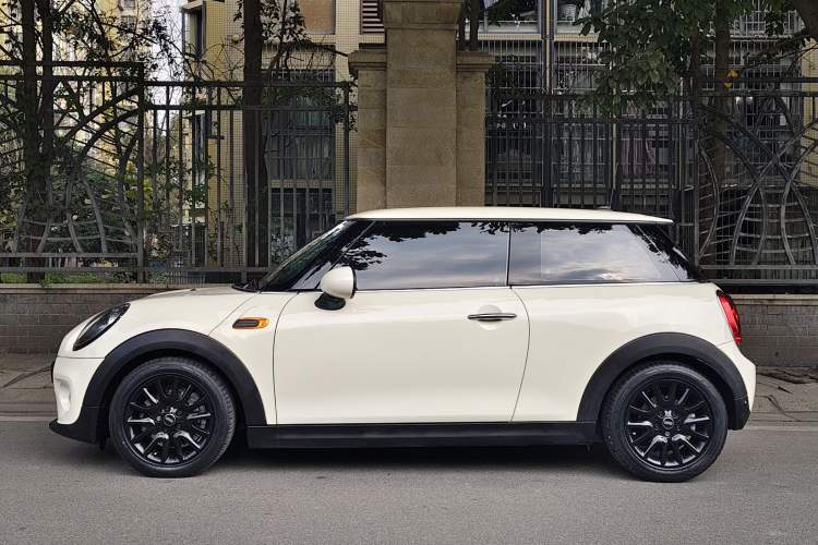 Used  MINI 2018 1.5T ONE PLUS
