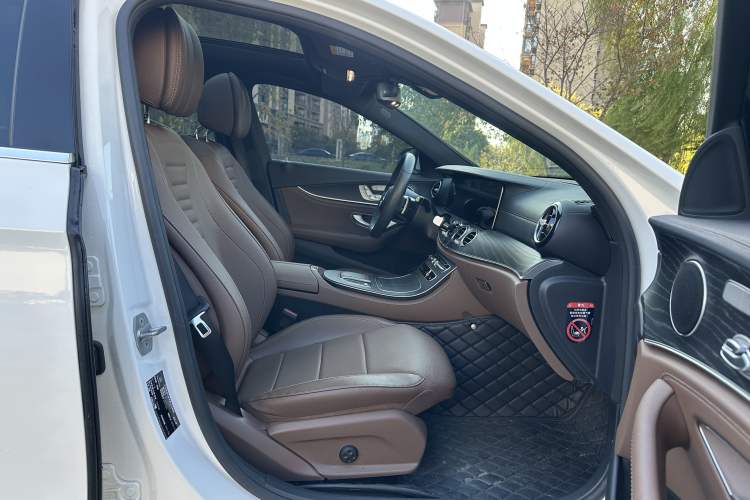 Used Mercedes-Benz E-Class 2021 E 300 L Sporty and Stylish Model
