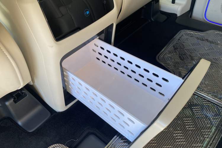 Used Wey Gaoshan 2023 Four-Wheel-Drive Executive Extended Version
