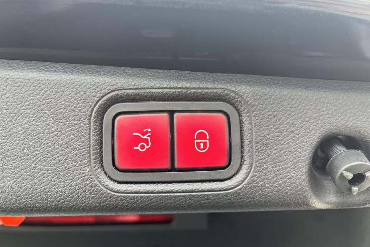 Used Mercedes-Benz E-Class 2021 Restyled E 300 L Sport Luxury Edition