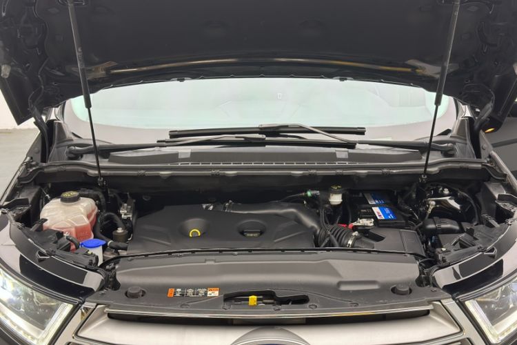 Used Ford Edge 2018 EcoBoost 245 Two-Wheel-Drive Titanium 7-Seater China V Standard
