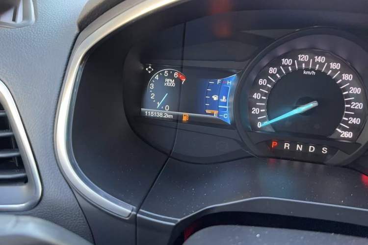 Used Ford Edge 2018 EcoBoost 245 Two-Wheel-Drive Titanium 7-Seater China V Standard
