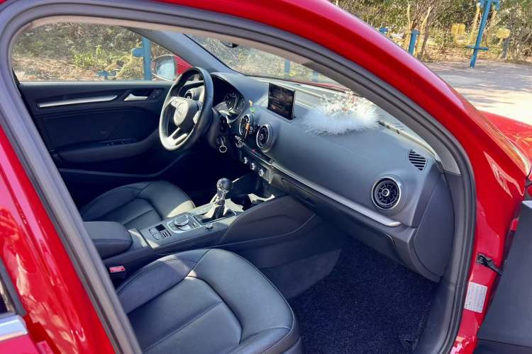 Used Audi A3 2018 30th Anniversary Edition Limousine 35 TFSI Ambition Model