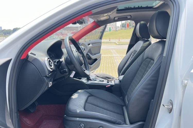 Used Audi A3 2020 Limousine 35 TFSI Fashion Edition China VI Emission Standard
