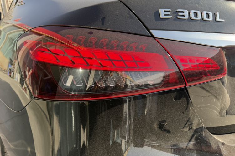 Used Mercedes-Benz E-Class 2023 Updated E 300 L Fashion Edition
