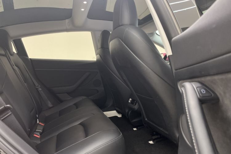 Used Tesla Model 3 2022 Rear-Wheel-Drive Version
