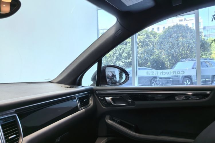 Used Porsche Macan 2017 Macan S 3.0T
