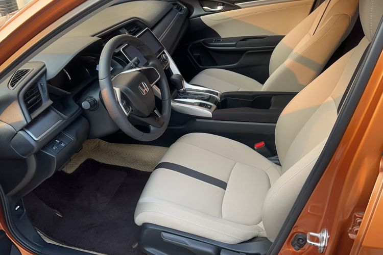 Used Honda Civic 2016 180TURBO CVT Comfort Version
