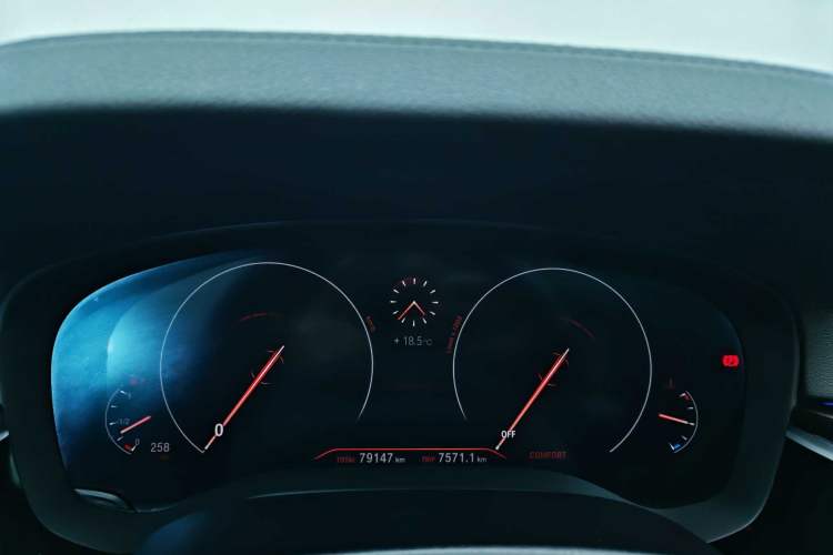 Used BMW 5 Series 2019 Facelifted 525Li Luxury Package
