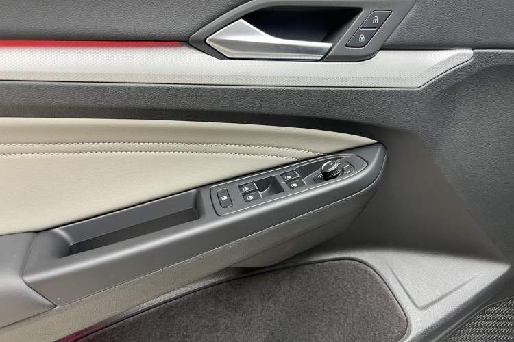 Used Volkswagen Golf 2023 Facelift 280TSI DSG Pro