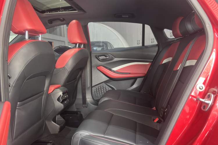 Used MG 5 2021 Revised Version 180 DVVT CVT Youth Luxury Edition