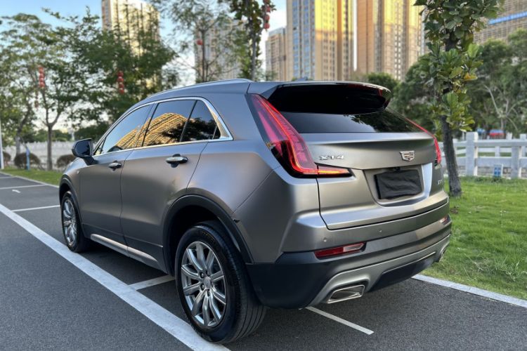 Used Cadillac XT4 2021 28T Two-Wheel Drive Luxury Version
