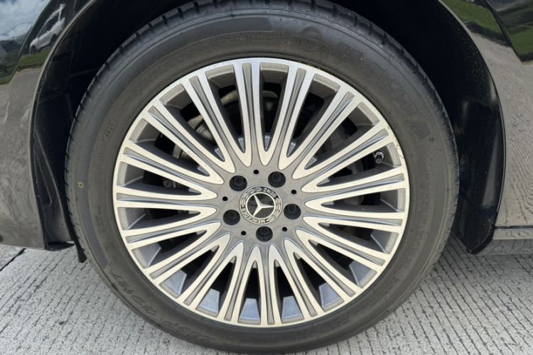 Used Mercedes-Benz E-Class 2021 Restyled E 300 L Luxury Edition