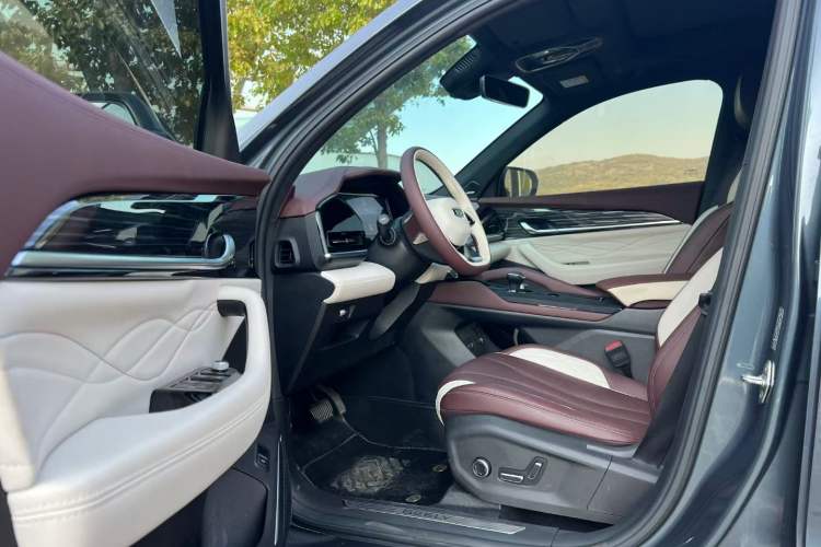 Used Geely Auto Monjaro L 2021 2.0TD DCT EVO Two-Wheel Drive Smart Luxury Version
