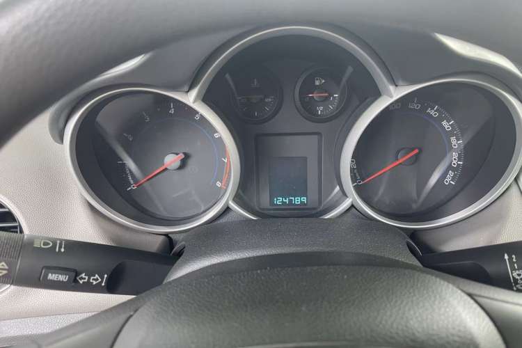 Used Chevrolet Cruze 2014 1.6L SL Millionth Anniversary Edition AT
