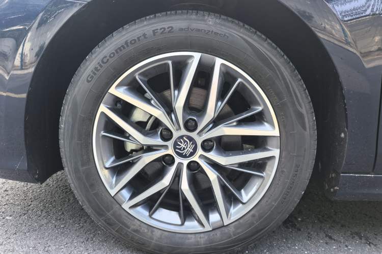 Used BYD Qin PLUS 2023 Champion Edition DM-i 55KM Superior Model
