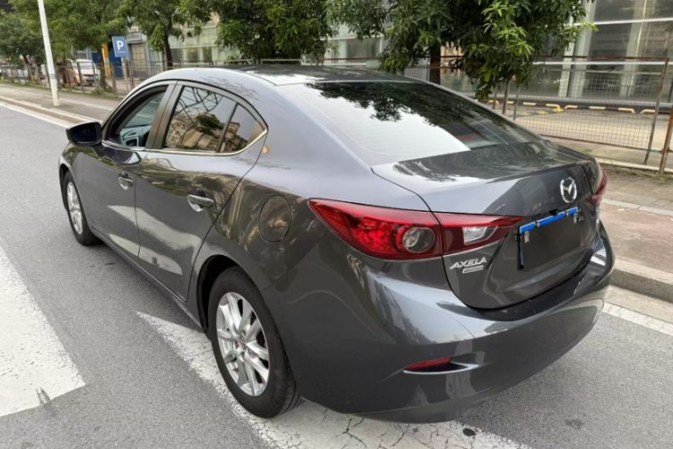 Used Mazda Mazda 3 Axela 2017 Sedan 1.5L Automatic Comfort Model Emission Standard China V
