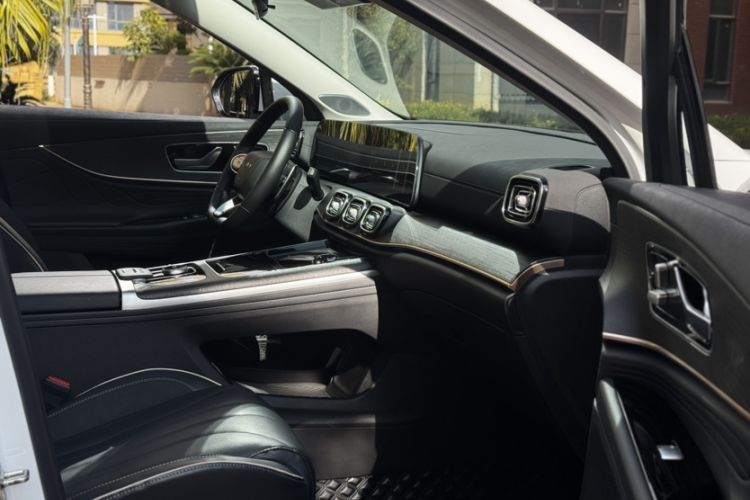 Used Chery Tiggo 9 2023 Restyled 2.0T Automatic Two-Wheel Drive Luxury Edition 5 Seats
