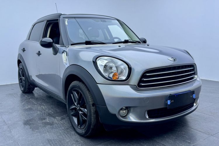 Used  Countryman 2014 1.6L COOPER Fun

