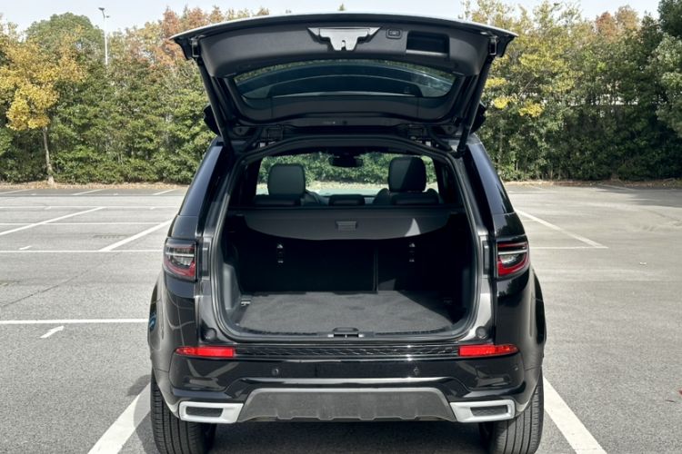 Used Land Rover Discovery Sport 2020 249 PS R-Dynamic Performance Tech Edition 5 Seats
