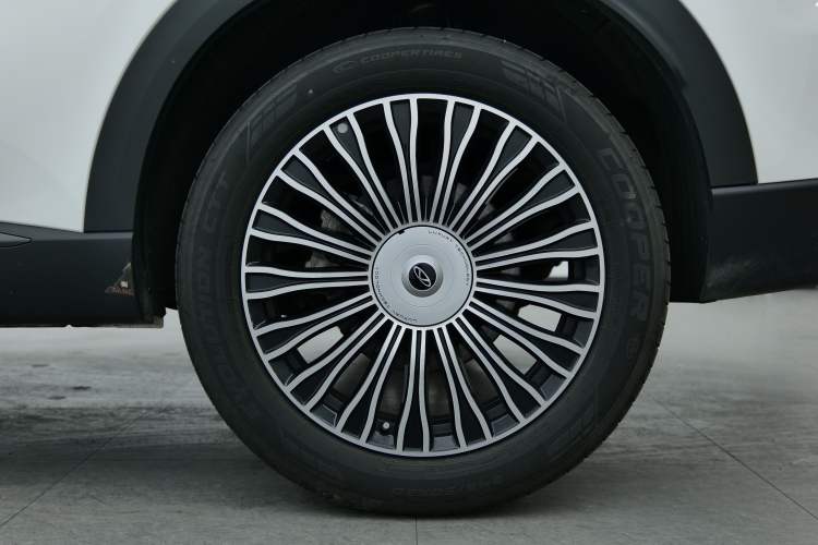 Used Chery Tiggo 8 L 2024 2.0T Two-Wheel Drive Luxury Edition 5 Seats