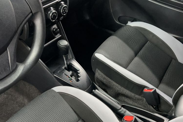 Used Toyota YARiS L 2020 1.5L CVT Leading Edition
