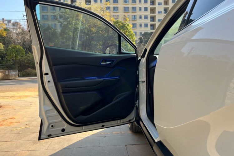 Used Toyota C-HR 2020 2.0L Leading Edition
