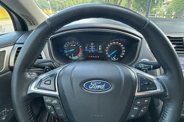 Used Ford Mondeo 2018 EcoBoost 180 Smart Control Fashion Model China V Standard
