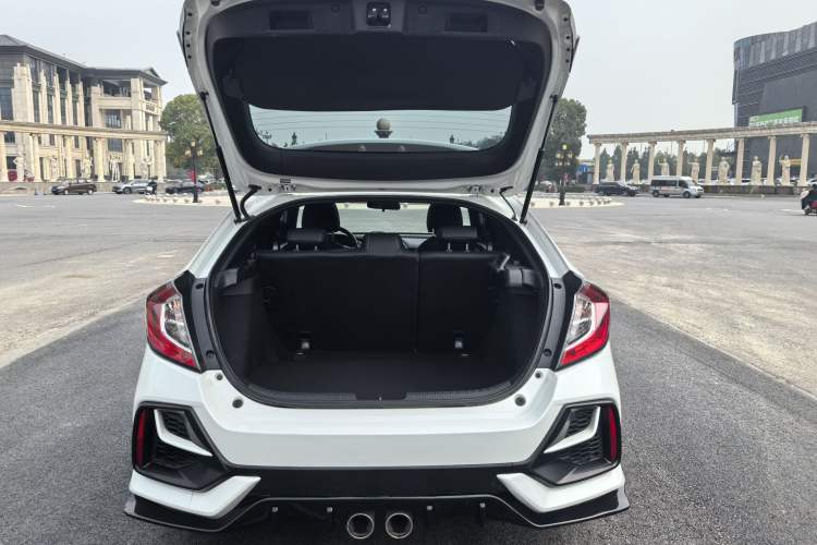 Used Honda Civic 2021 HATCHBACK 220TURBO CVT New Trendsetter
