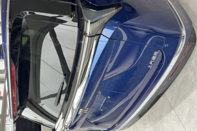 Used Buick GL8 New Energy 2024 Lu Zun Luxury Edition 7-Seater
