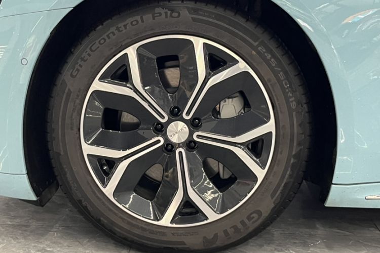 Used Hima Luxeed S7 2025 705 km Pro
