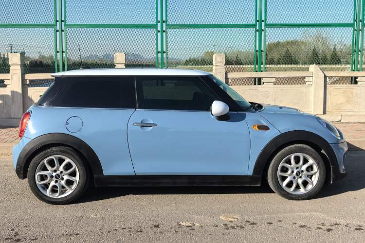 Used  MINI 2016 1.2T ONE Pioneer Edition
