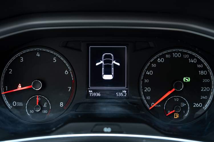 Used Volkswagen T-ROC 2022 280TSI DSG Two-Wheel Drive Elite PLUS